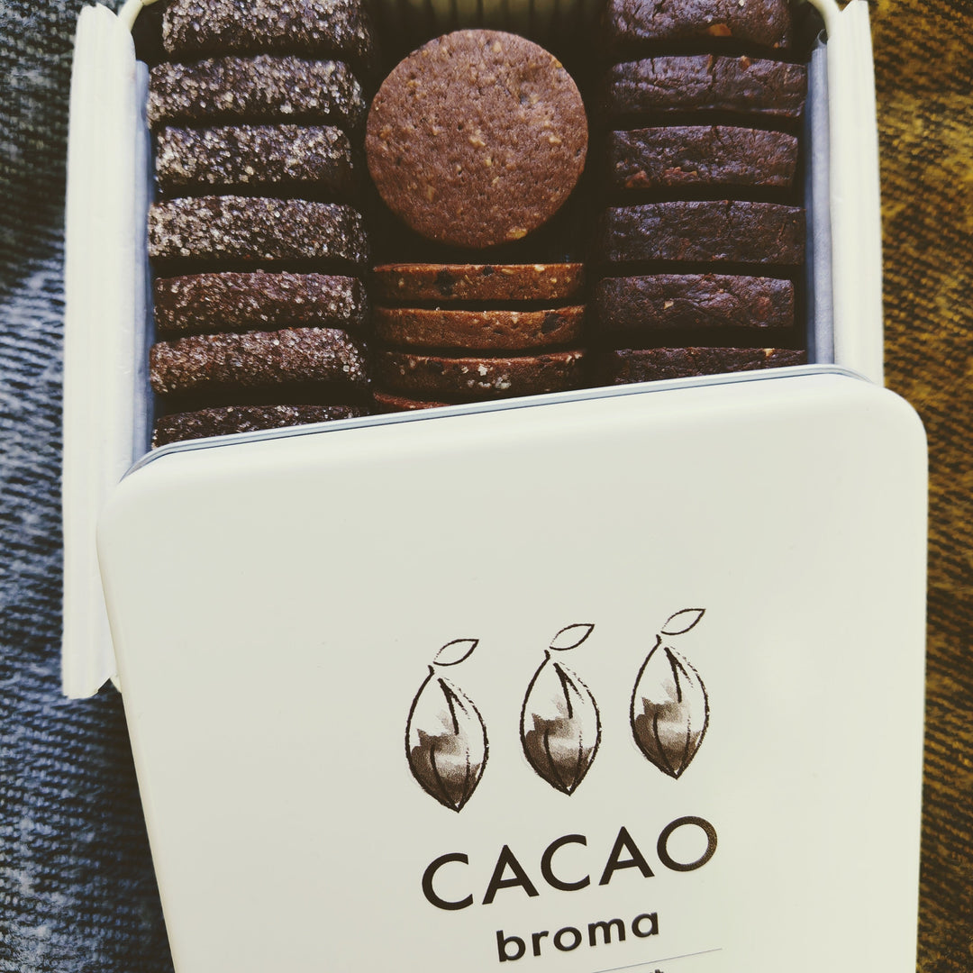 クッキー缶が気になるわけ。