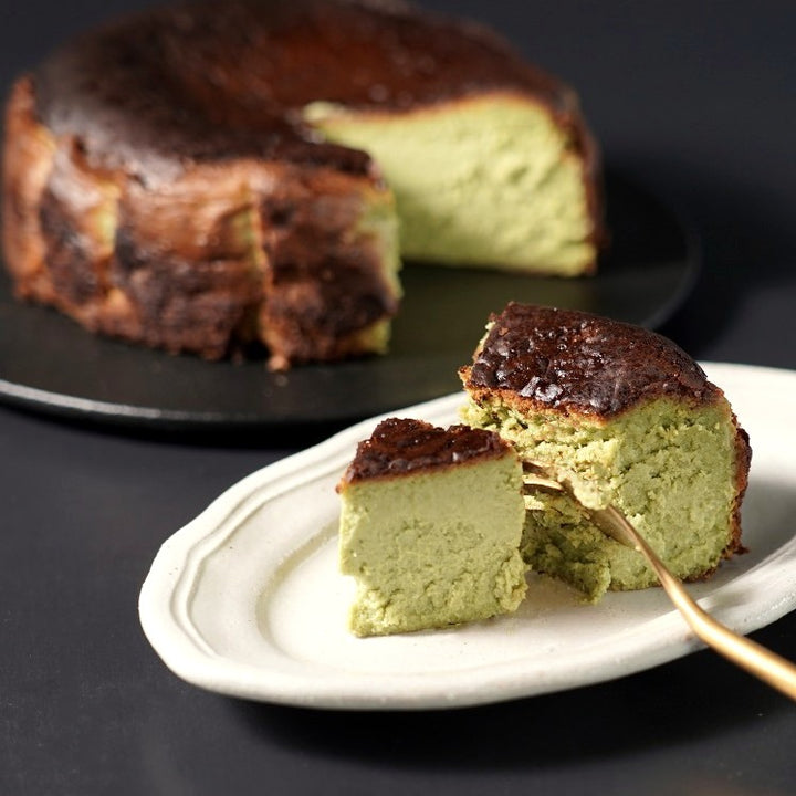 白金バスクチーズケーキ（抹茶）