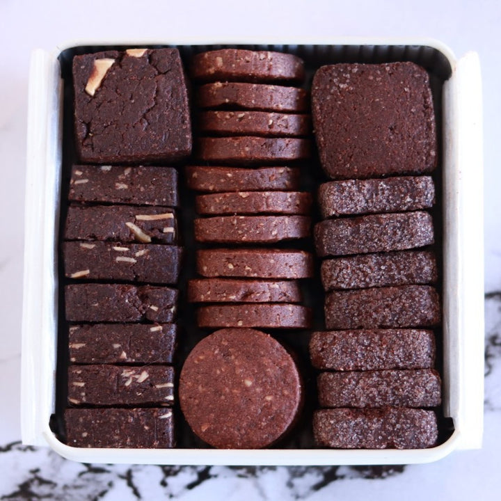 CACAObroma チョコ屋さんのチョコクッキー缶